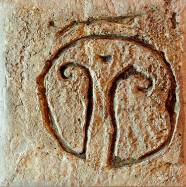 Sculptuur getiteld "Petroglyph on stone…" door Igor Kashchenko, Origineel Kunstwerk, Acryl