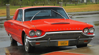 Photographie intitulée "1964 T-Bird" par Igzotic, Œuvre d'art originale