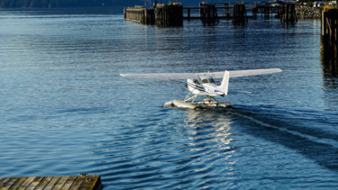 Photography titled "Floatplane" by Igzotic, Original Artwork, Digital Photography