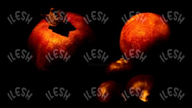Photography titled "PERLE D'AUTUNNO" by Ilesh, Original Artwork, Digital Photography