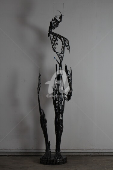 Sculpture titled "img-0131.jpg" by Sheydayev, Original Artwork, Metals