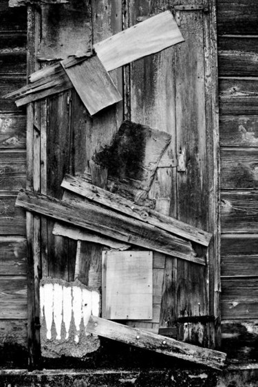 Photographie intitulée "porte close" par Bernard Bosc, Œuvre d'art originale