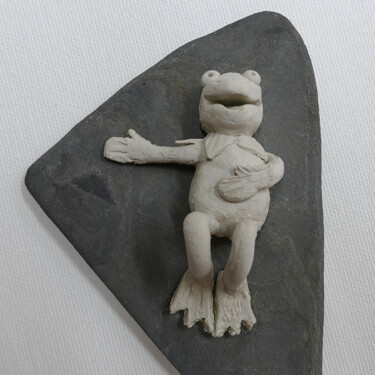 Skulptur mit dem Titel "Kermit" von Ina Wilken, Original-Kunstwerk, Ton