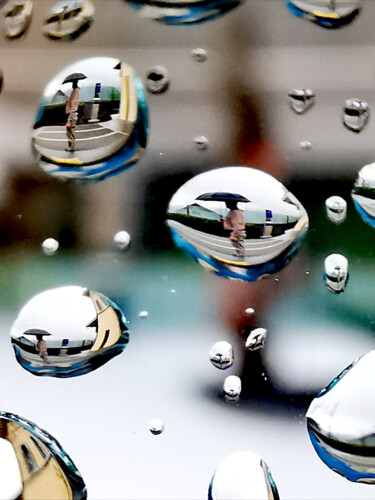 「Standing in the Rain」というタイトルの写真撮影 Ingrid Blaurockによって, オリジナルのアートワーク, デジタル