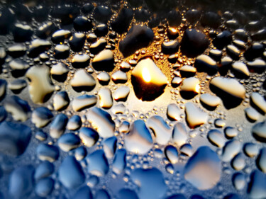 Photographie intitulée "Sunrise Raindrops" par Ingrid Blaurock, Œuvre d'art originale, Photographie numérique