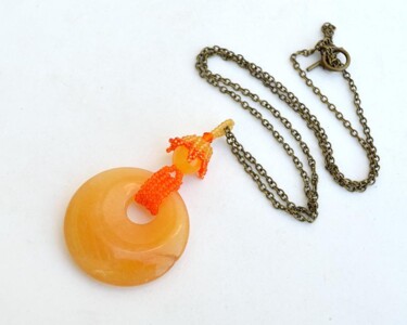 Design intitulée "Sunny quartz pendant" par Irena Zelickman, Œuvre d'art originale, Bijoux