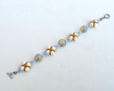 Design mit dem Titel "Crisscross pearls b…" von Irena Zelickman, Original-Kunstwerk, Schmuck