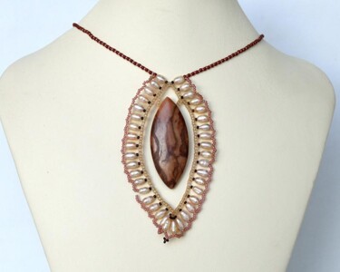 Design intitulée "Lothlorien necklace" par Irena Zelickman, Œuvre d'art originale, Bijoux