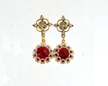 Design intitulée "Glam stud earrings…" par Irena Zelickman, Œuvre d'art originale, Bijoux