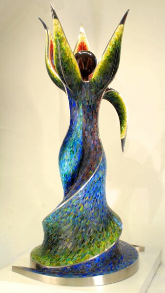 Sculpture intitulée "BELLADONNA" par Irene Magdalena Orecher, Œuvre d'art originale, Mosaïque