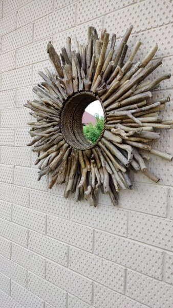 Design intitulée "Driftwood's mirror" par Irina Kogut, Œuvre d'art originale, Accessoires