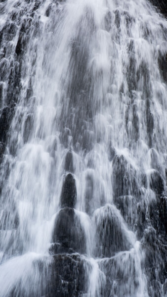 Фотография под названием "Waterfall warriors" - Irina Ten, Подлинное произведение искусства, Цифровая фотография