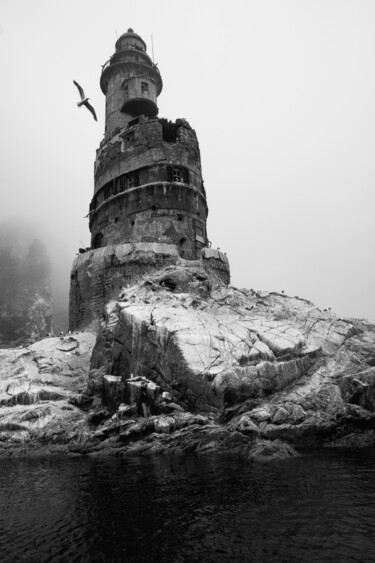 Photographie intitulée "Lighthouse Aniva" par Irina Ten, Œuvre d'art originale, Photographie numérique