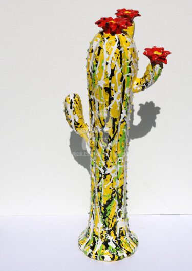 Sculpture titled "Cactus Flowers" by Isabelle Pelletane, Original Artwork, Resin