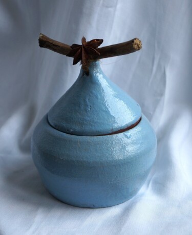 Sculpture intitulée "Boîte bleu clair" par Isabelle Zwang, Œuvre d'art originale, Céramique