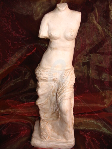 Sculpture titled "Vénus" by Isabelle Blot, Original Artwork, Terra cotta