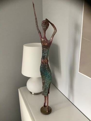 Sculpture intitulée "Charlyse" par Isadiva, Œuvre d'art originale, Métaux