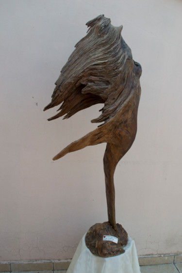 Sculpture intitulée "Ailes d'éternité" par İSmet Yücel, Œuvre d'art originale, Bois