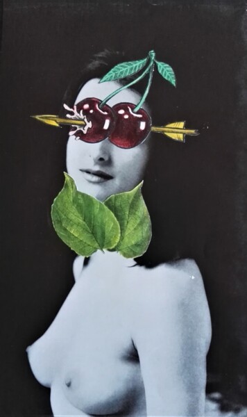 Collages getiteld "Cherry Eyes." door Isra, Origineel Kunstwerk, Collages