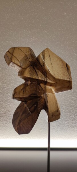 Skulptur mit dem Titel "SHERPA" von Ivan Fabani, Original-Kunstwerk, Holz