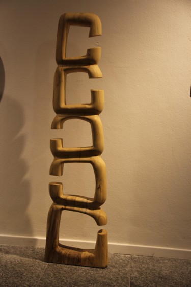 Sculpture titled "5^C" by Ivan Fabani, Original Artwork, Wood
