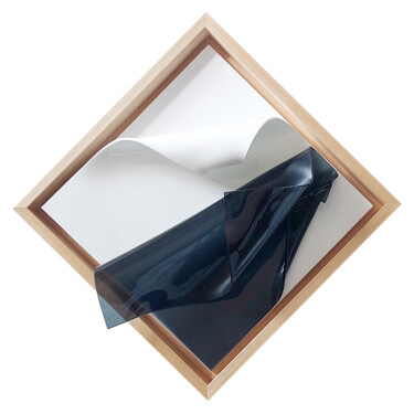 Sculpture titled "Piccolo Concetto Te…" by Ivanco, Original Artwork, Plastic Mounted on Other rigid panel