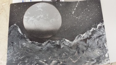 Painting titled "luna" by Jimmy Guttin, Original Artwork, Spray paint
