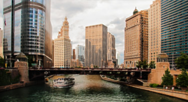 Photographie intitulée "Chicago River" par John Pingree, Œuvre d'art originale, Photographie numérique