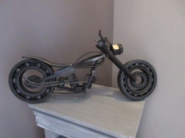 Скульптура под названием "Moto bopper rouleme…" - Jacques Veinante (jackart), Подлинное произведение искусства, Металлы