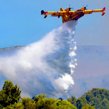 Photography titled "CANADAIR" by Jackdan66, Original Artwork, Manipulated Photography