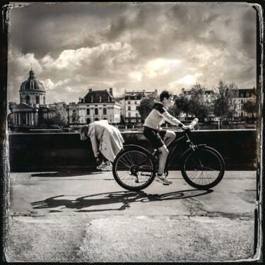 Photographie intitulée "Sur les quais" par Jacqueline Giudicelli, Œuvre d'art originale, Photographie numérique