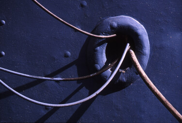 Photographie intitulée "Convergence bleue" par Jacques Jégo, Œuvre d'art originale