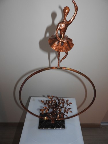 Sculpture titled "Petit rat des champs" by Jacques Tronquet, Original Artwork, Metals