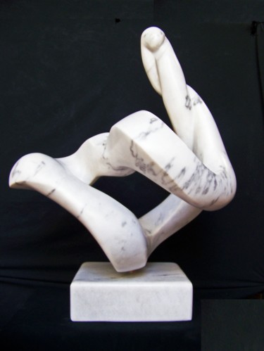 Escultura titulada "Mobius XIV Italiano" por Jan And Jo Moore, Obra de arte original, Piedra