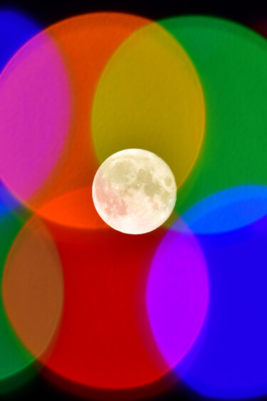 Photographie intitulée "Lune fleurie" par Jana Call Me J, Œuvre d'art originale, Photographie non manipulée
