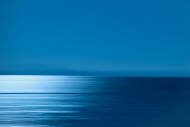 Photography titled "Vague Bleue 03" by Jana Call Me J, Original Artwork, Non Manipulated Photography Mounted on Aluminium