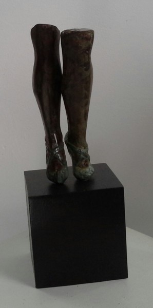 Sculpture titled "les chaussons de da…" by Janine Le Cann, Original Artwork, Bronze