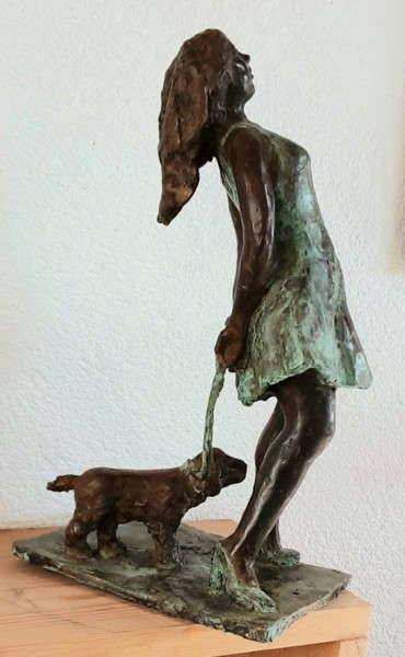 Sculpture intitulée "Madame rêve... Mada…" par Janine Le Cann, Œuvre d'art originale, Bronze