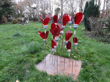Sculptuur getiteld "Fleurs de vie" door Janine Le Cann, Origineel Kunstwerk, Plastic