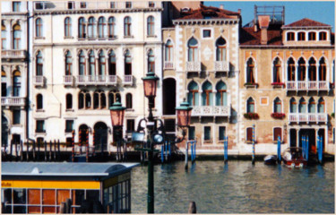 Fotografia intitolato "PALAZZI DI VENEZIA" da Janos Gardonyi, Opera d'arte originale