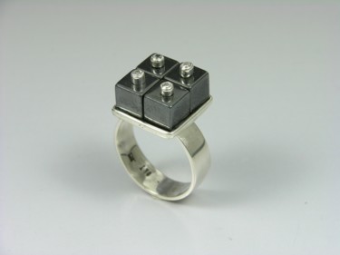 4 Cubes - Sterling Silver Ring Design intitulée "4 Cubes - Sterling…" par Tomoaki Orikasa, Œuvre d'art originale, Bijoux