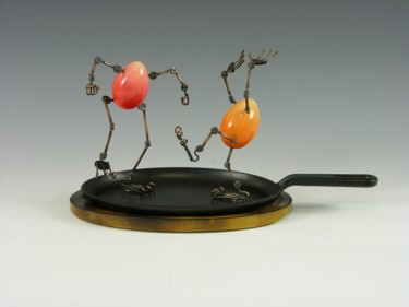 Escultura titulada "Hell In The Kitchen…" por Tomoaki Orikasa, Obra de arte original, Fundición