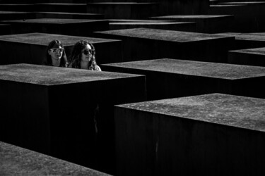 Photographie intitulée "Berlin. Memorial to…" par Jarek Sieczkowski, Œuvre d'art originale, Photographie non manipulée