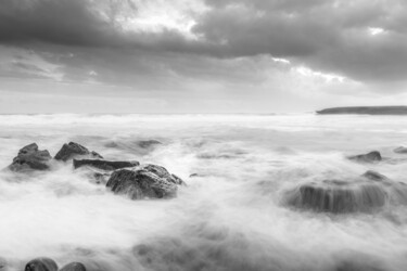 Photography titled "Mist Waves" by Jean-Guy Nakars, Original Artwork, Digital Photography