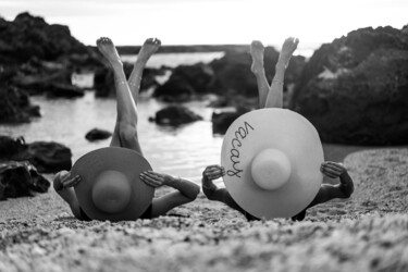 Photographie intitulée "Sur la plage Ensole…" par Jean-Guy Nakars, Œuvre d'art originale, Photographie numérique