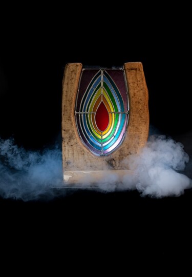 Design intitulée "TOTEM Flamme" par Jean-Jacques Joujon (JimaJine), Œuvre d'art originale, Accessoires