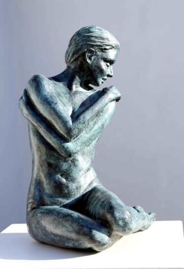 Sculpture titled "CHIONÉ" by Jean Louis Tornassat, Original Artwork, Bronze