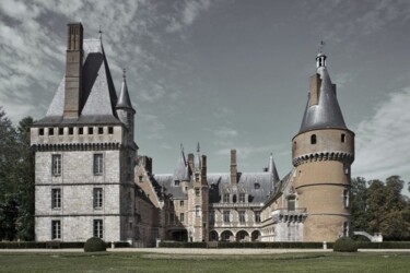 Photographie intitulée "Maintenon Chateau 1" par Jean-Luc Bohin, Œuvre d'art originale