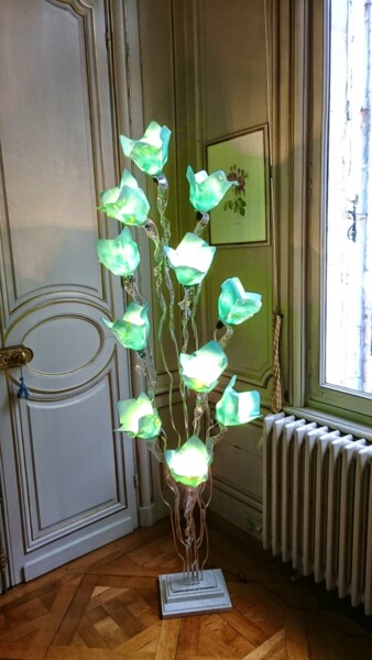 Design intitulée "LAMPADAIRE TURQUOISE" par Jean Luc Masini, Œuvre d'art originale