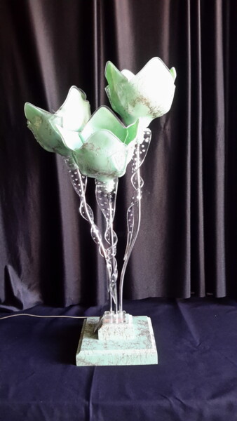 Design getiteld "Lampe 3 tulipes ver…" door Jean Luc Masini, Origineel Kunstwerk, Glas